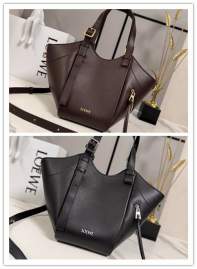 Picture of Loewe Handbags _SKUfw239913833fw